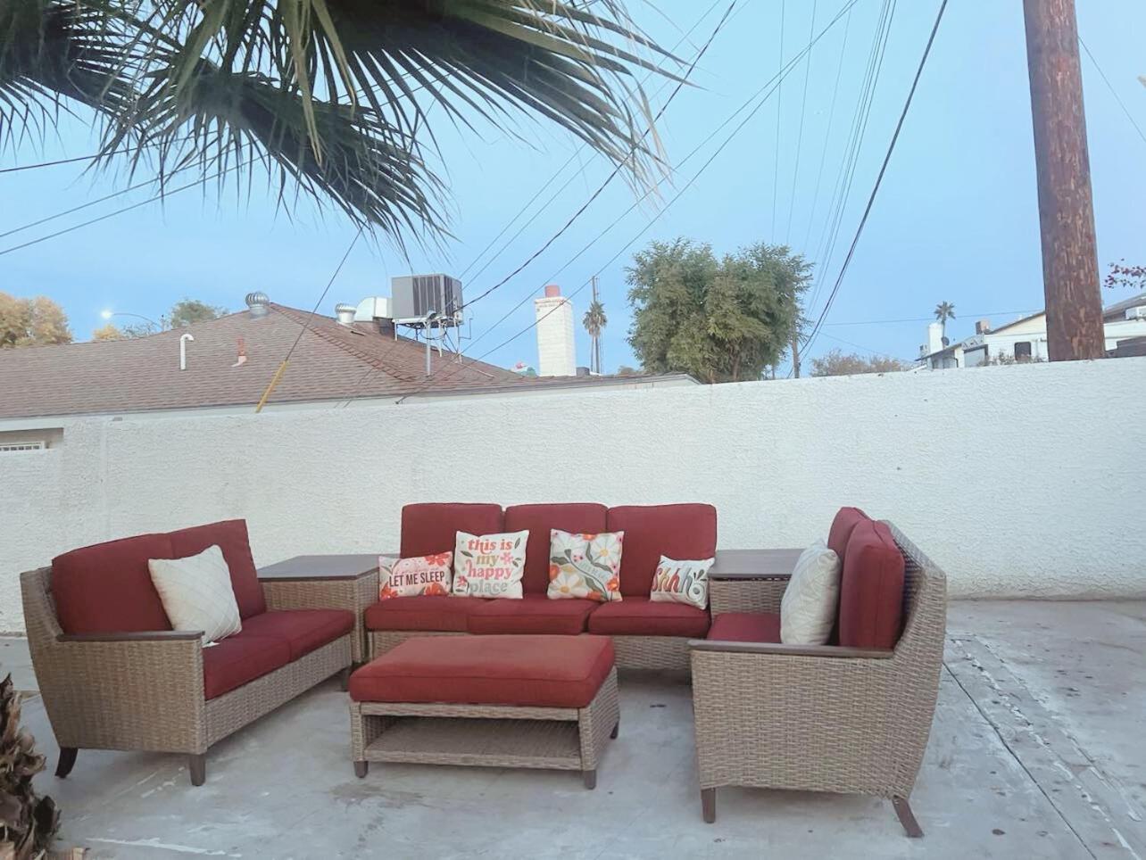 Вілла The Vegas Escape - Near The Airport/Strip With Pool Лас-Вегас Екстер'єр фото